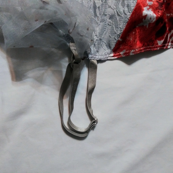 Ikali Zombie Bride Halloween Costume - Picture 8 of 9